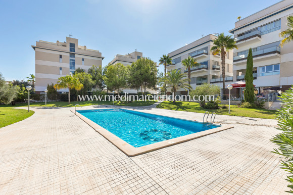 Resale - Apartment - Orihuela Costa - Villamartín-Las Filipinas