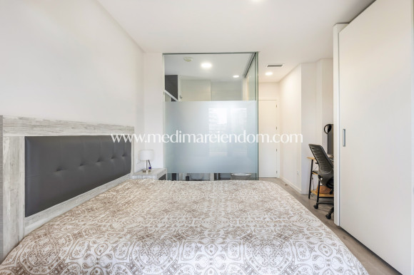 Resale - Apartment - Orihuela Costa - Villamartín-Las Filipinas