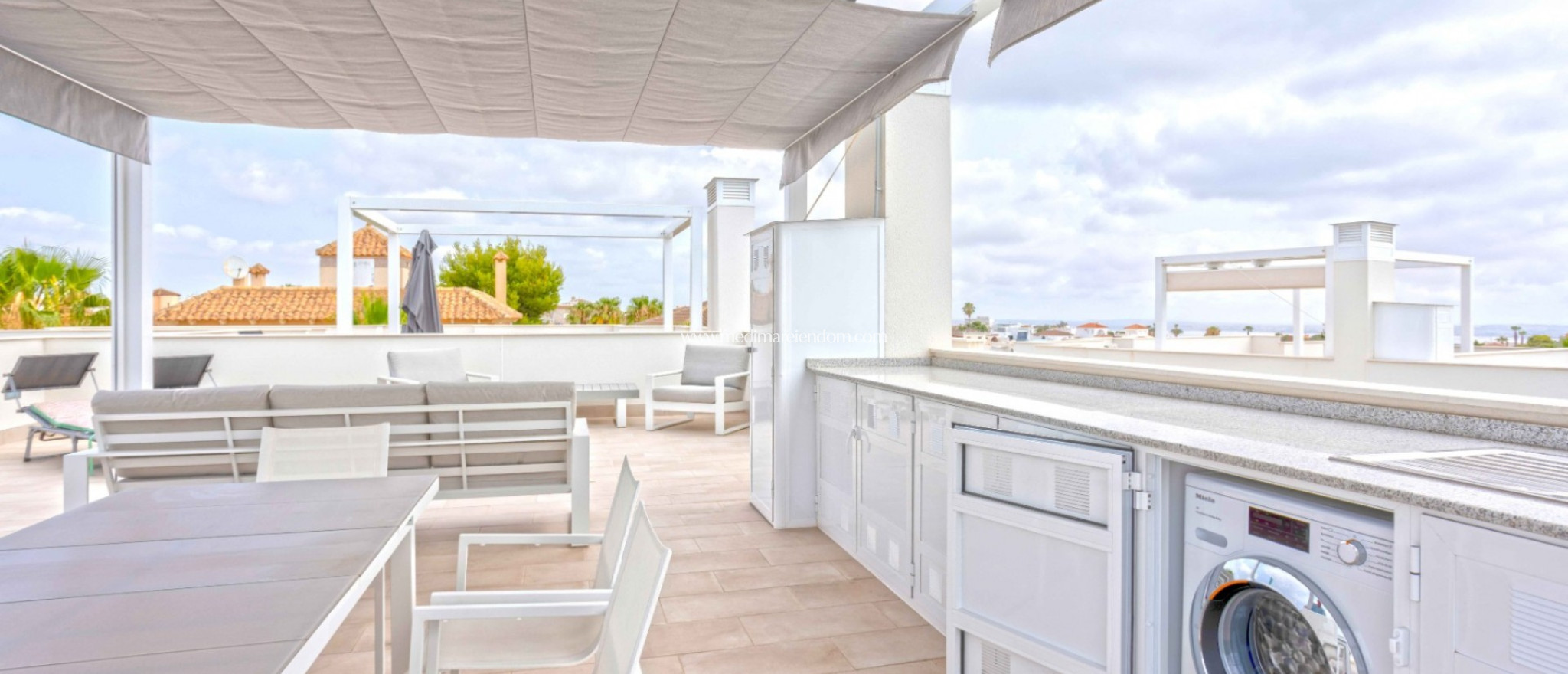 Resale - Apartment - Orihuela Costa - Villamartín