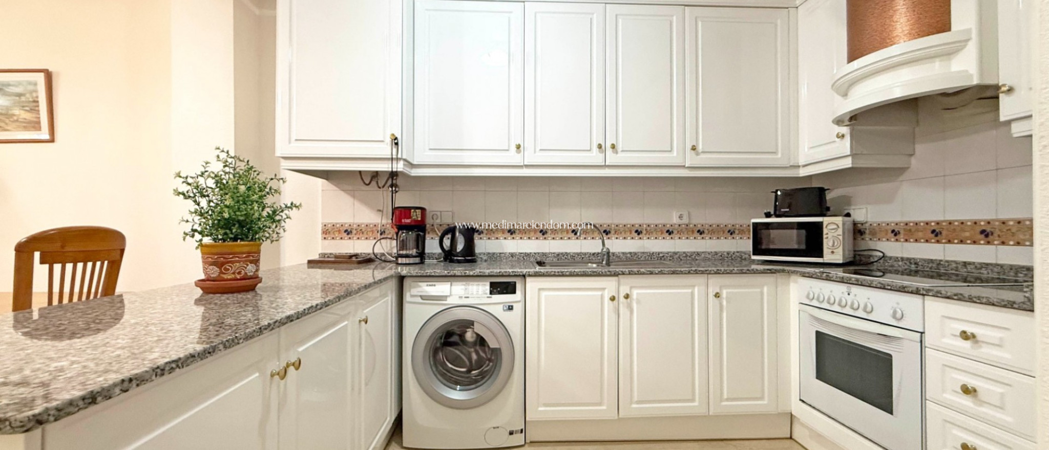 Resale - Apartment - Orihuela Costa - Villamartín