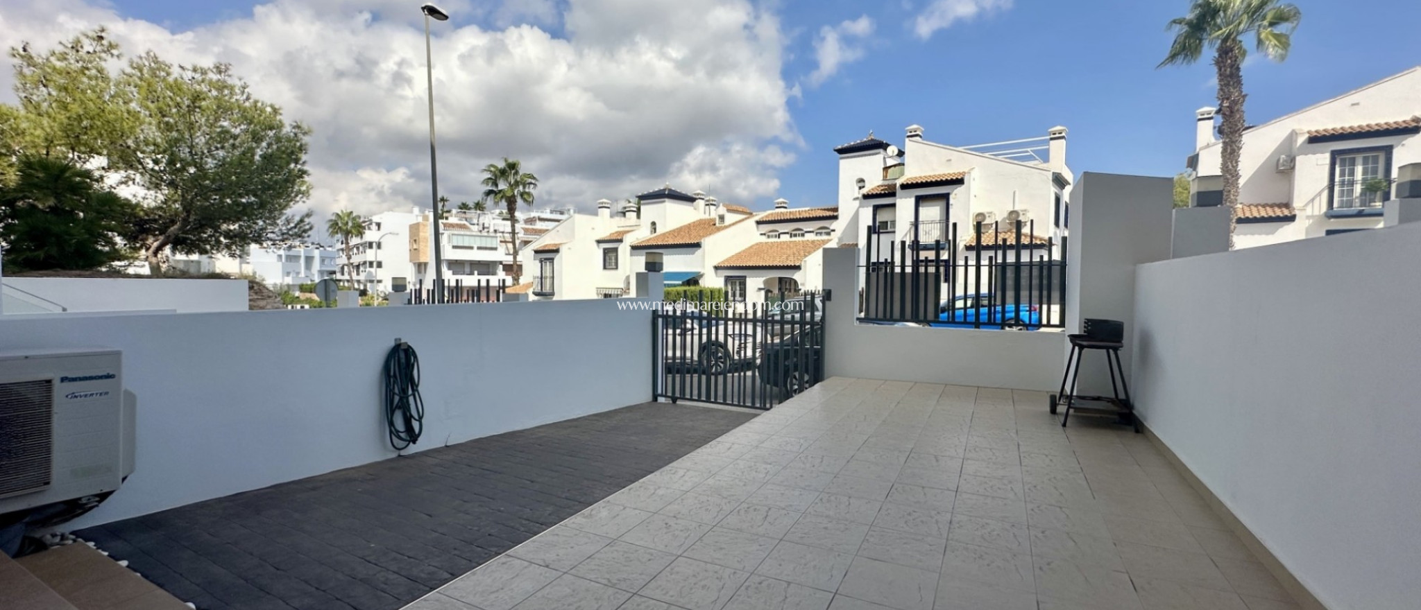 Resale - Apartment - Orihuela Costa - Villamartín