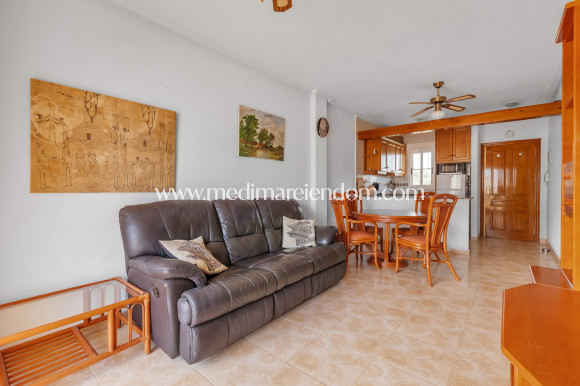 Resale - Apartment - Orihuela - Villamartin