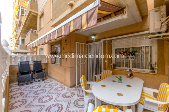 Resale - Apartment - Torrevieja - Centro
