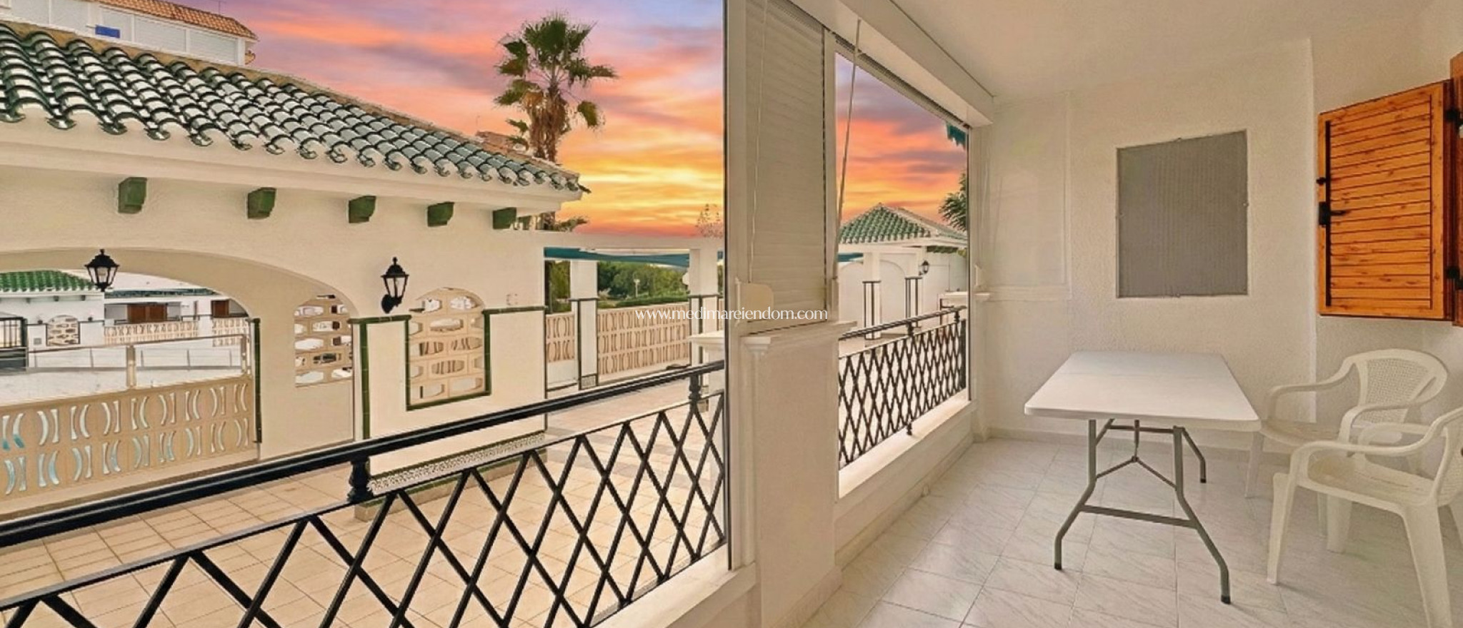 Resale - Apartment - Torrevieja - La Mata