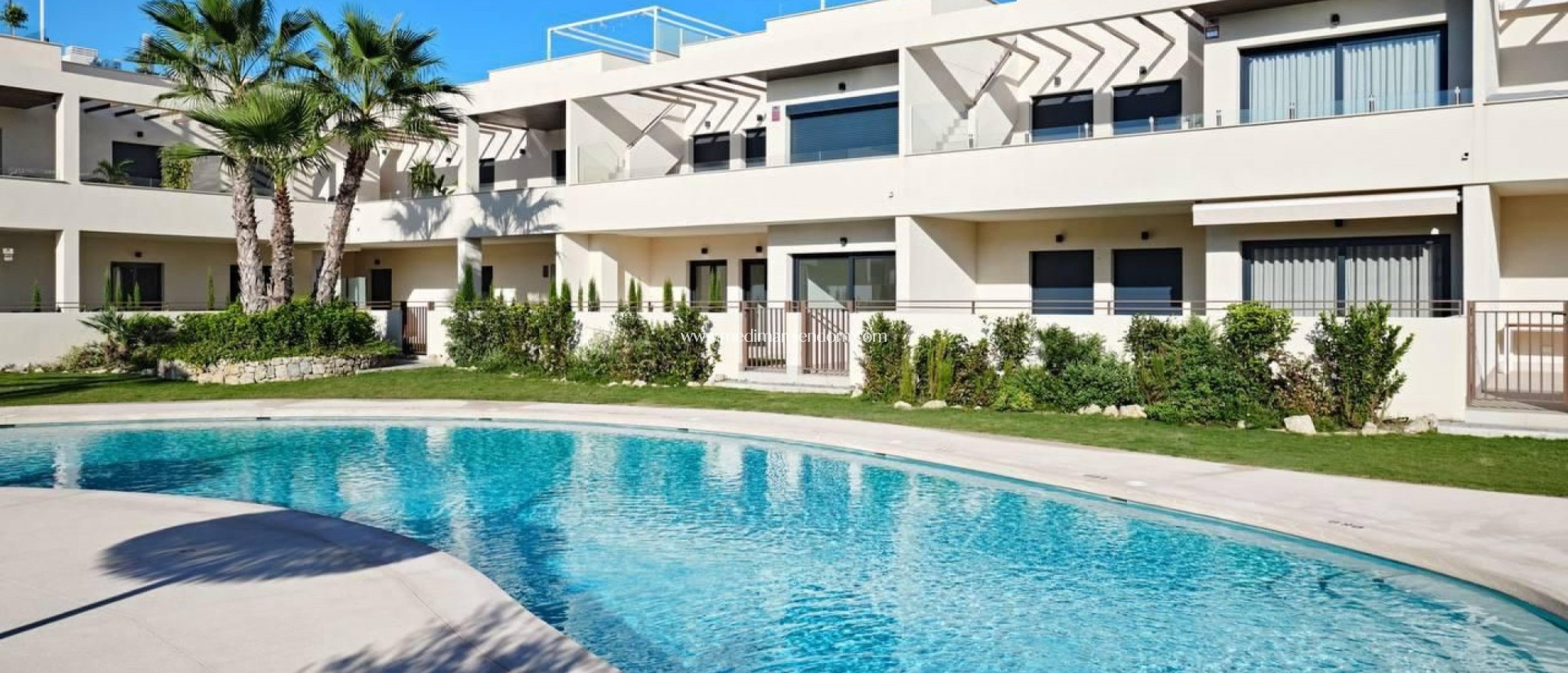 Resale - Apartment - Torrevieja - La Veleta