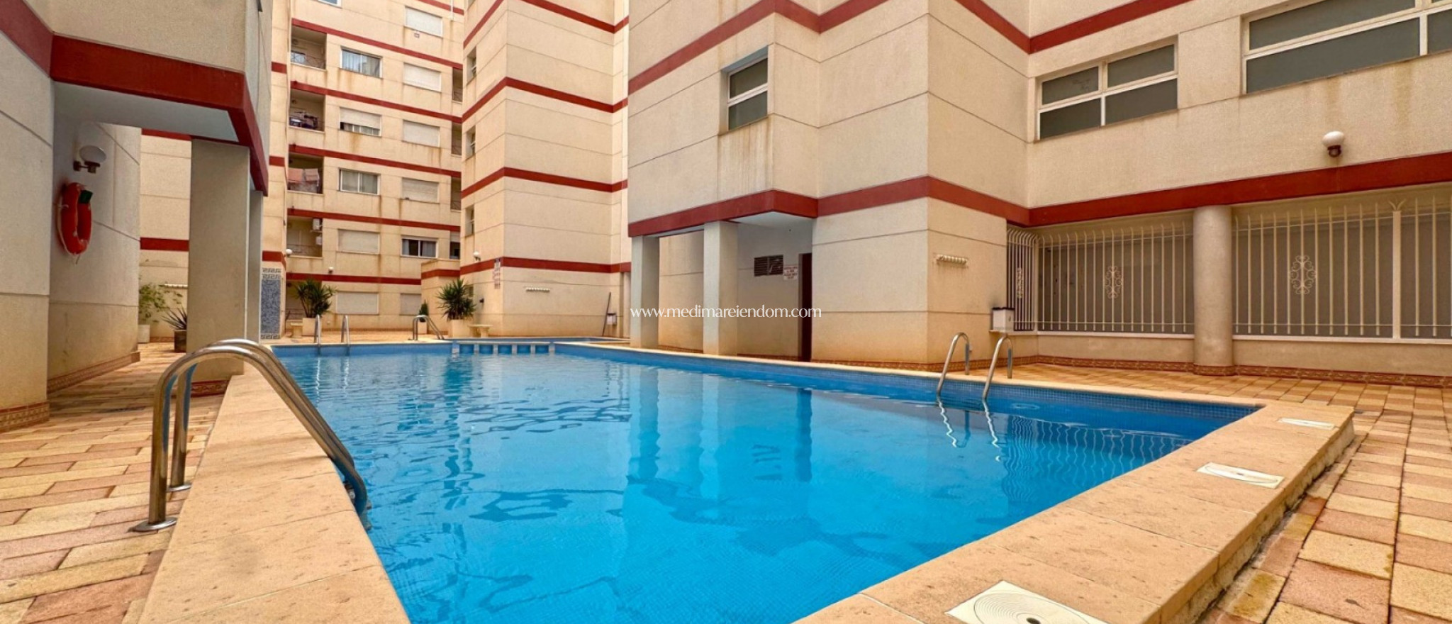 Resale - Apartment - Torrevieja - Parque las naciones