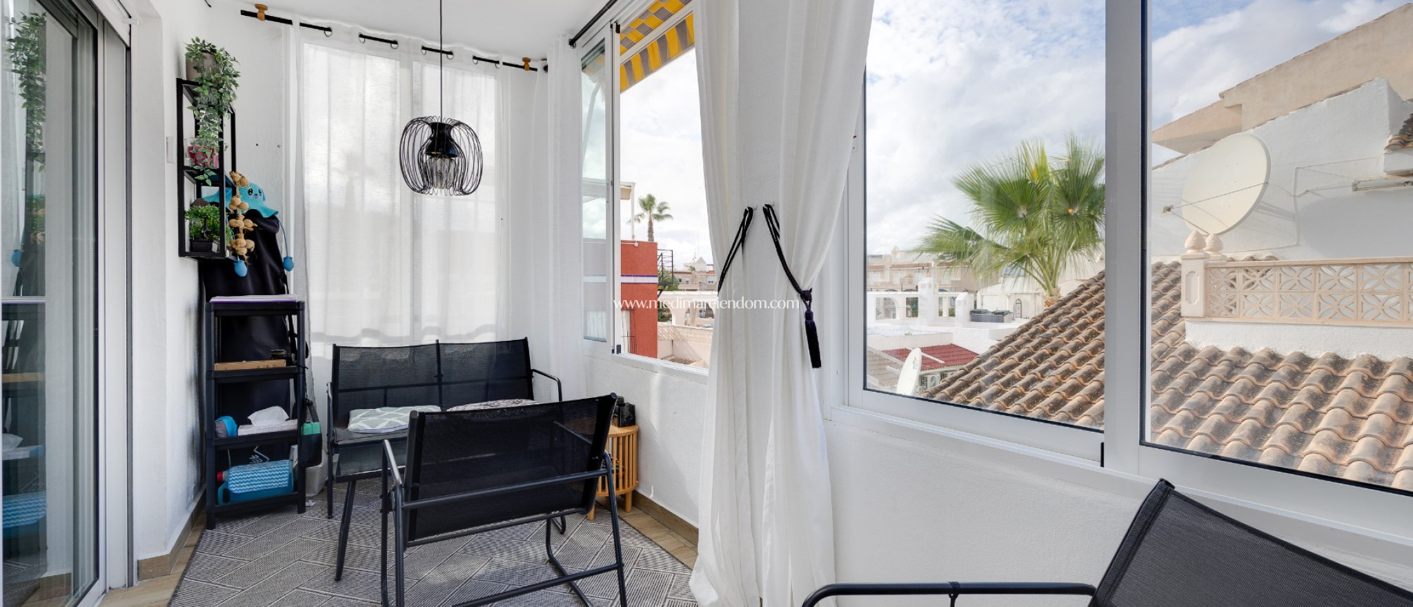 Resale - Apartment - Torrevieja - Playa De Los Locos