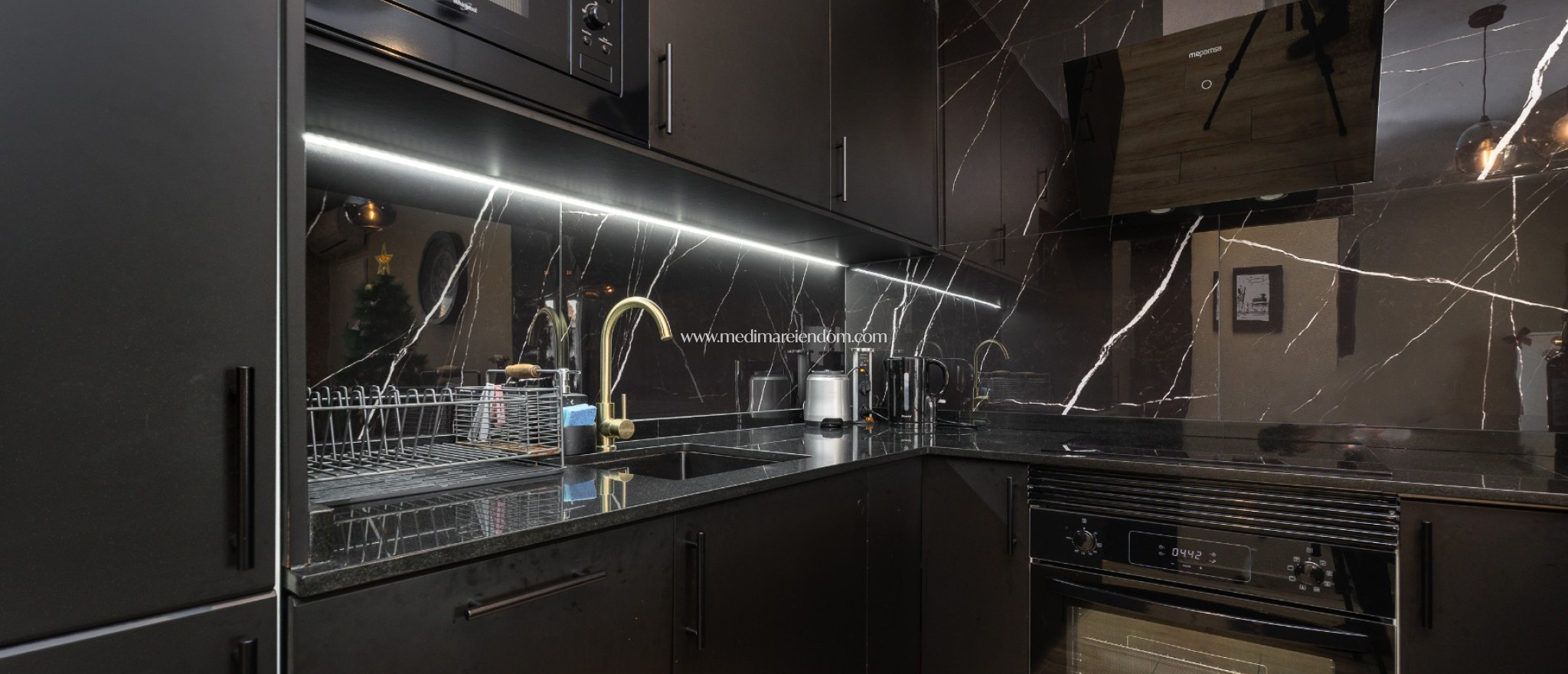 Resale - Apartment - Torrevieja - Playa De Los Locos