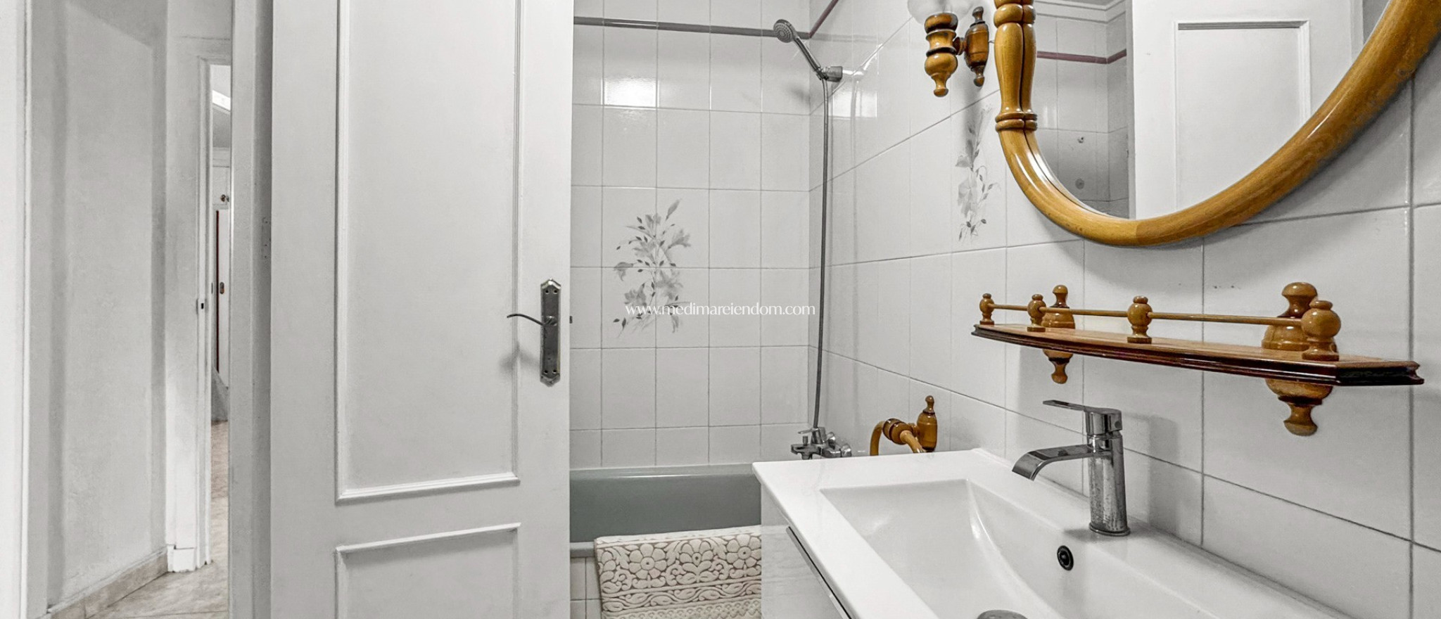 Resale - Apartment - Torrevieja - Playa de los Locos