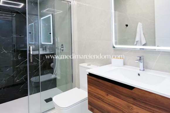 Resale - Apartment - Torrevieja - Playa del Cura