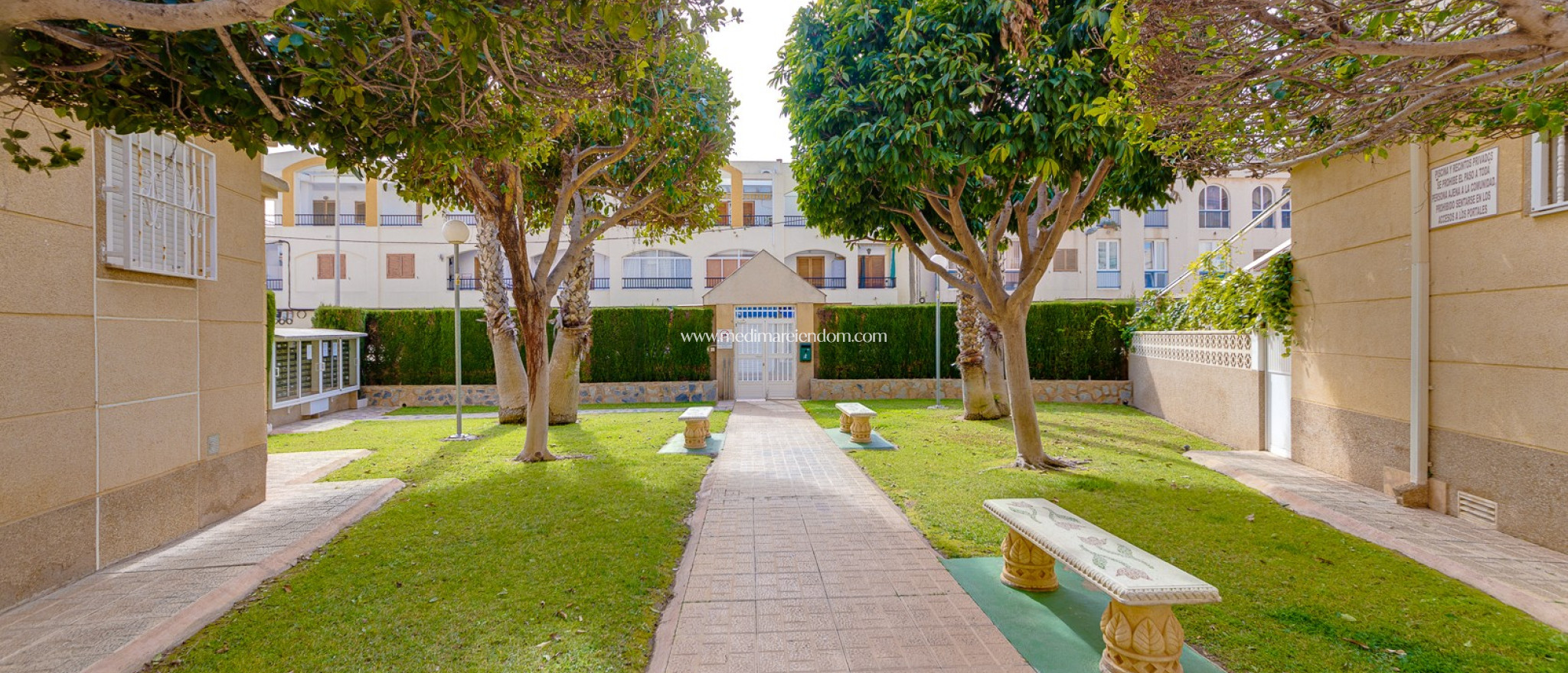 Resale - Apartment - Torrevieja - Playa Del Cura