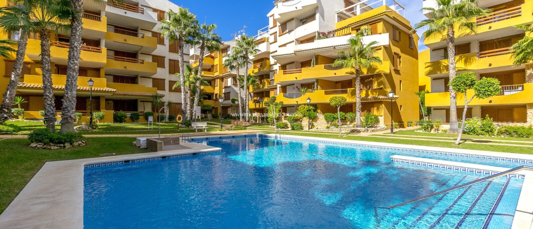 Resale - Apartment - Torrevieja - Punta Prima