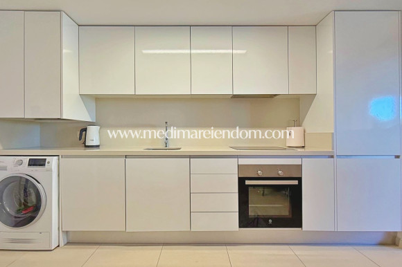 Resale - Apartment - Torrevieja - Punta Prima