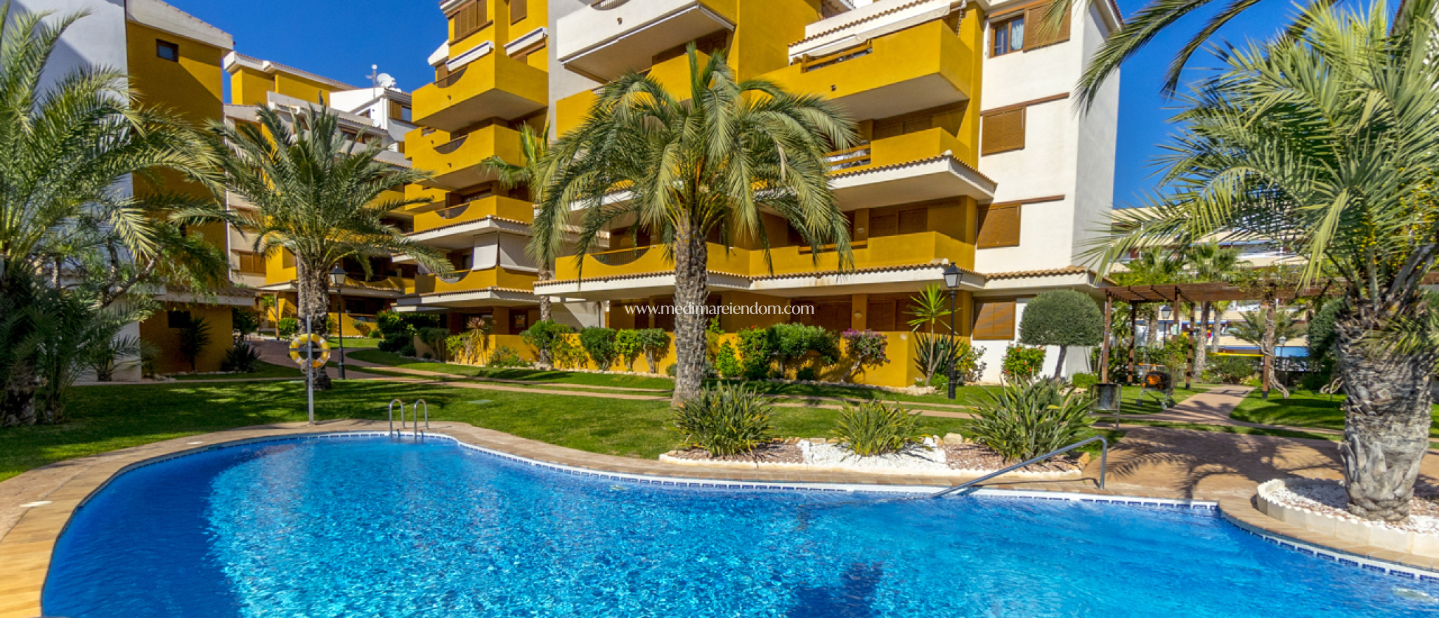 Resale - Apartment - Torrevieja - Punta Prima