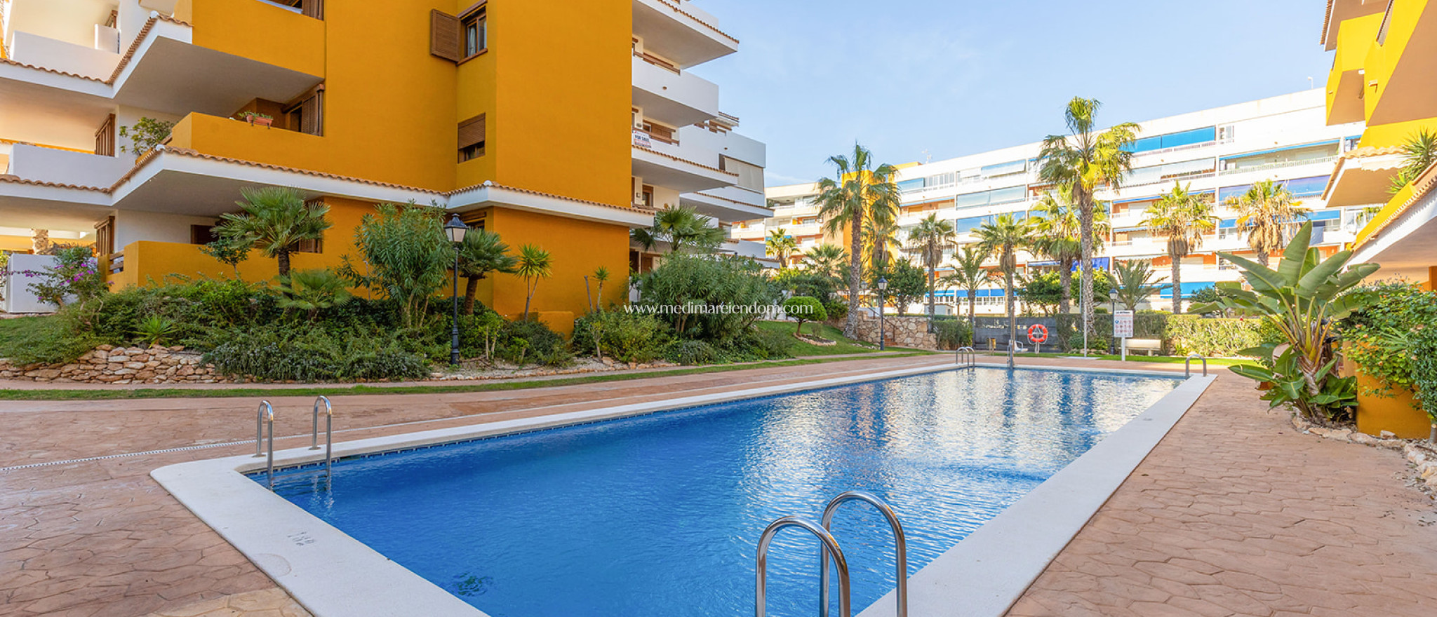Resale - Apartment - Torrevieja - Punta Prima
