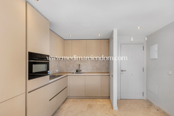 Resale - Apartment - Torrevieja - Punta Prima