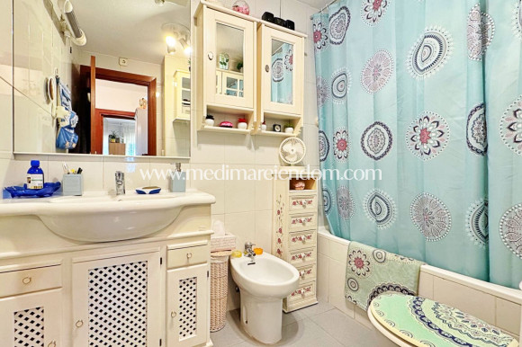 Resale - Apartment - Torrevieja - Rocio del Mar