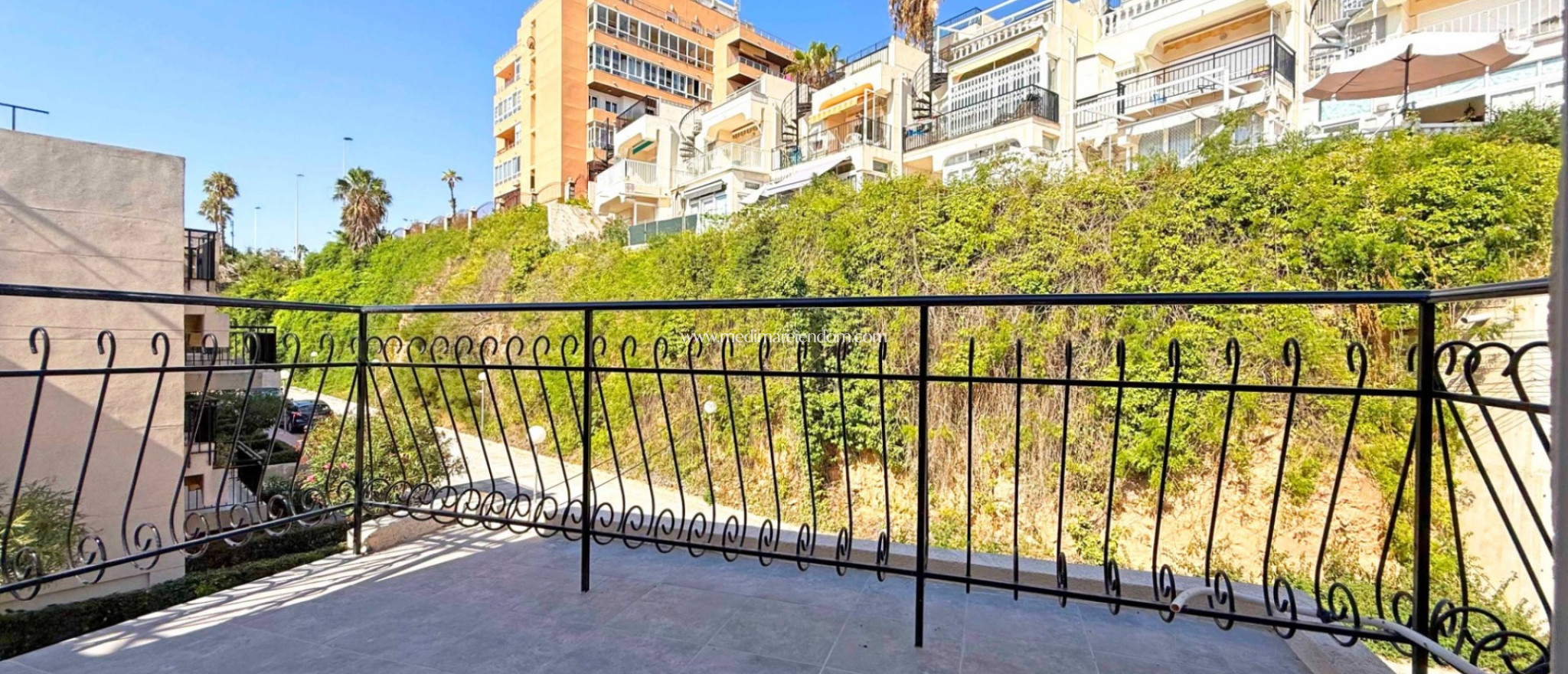 Resale - Apartment - Torrevieja - Torrelamata - La Mata