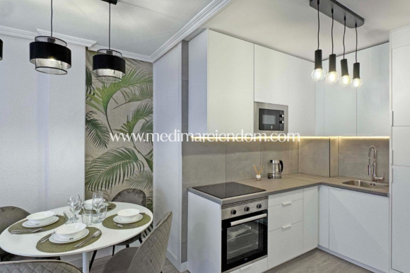 Resale - Apartment - Torrevieja - Torrevieja town