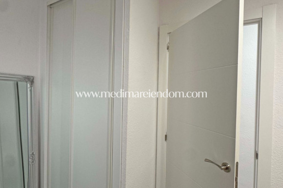 Resale - Apartment - Torrevieja - Torrevieja town