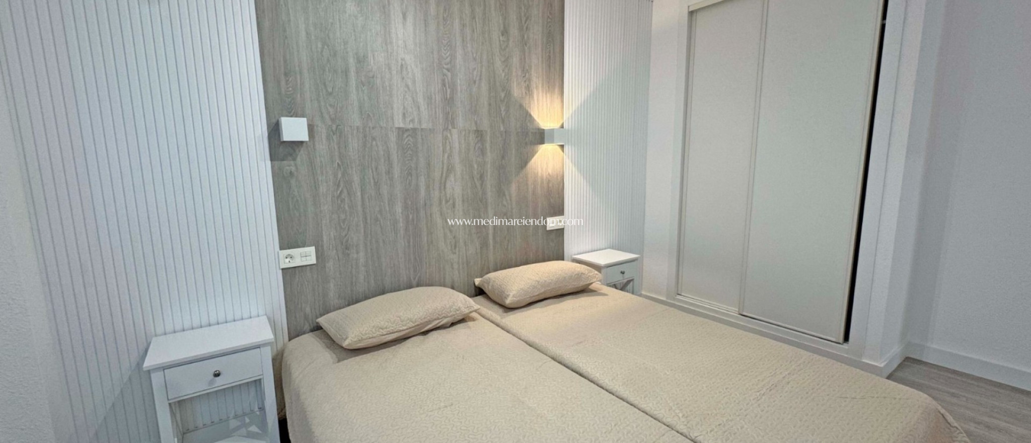 Resale - Apartment - Torrevieja - Torrevieja town