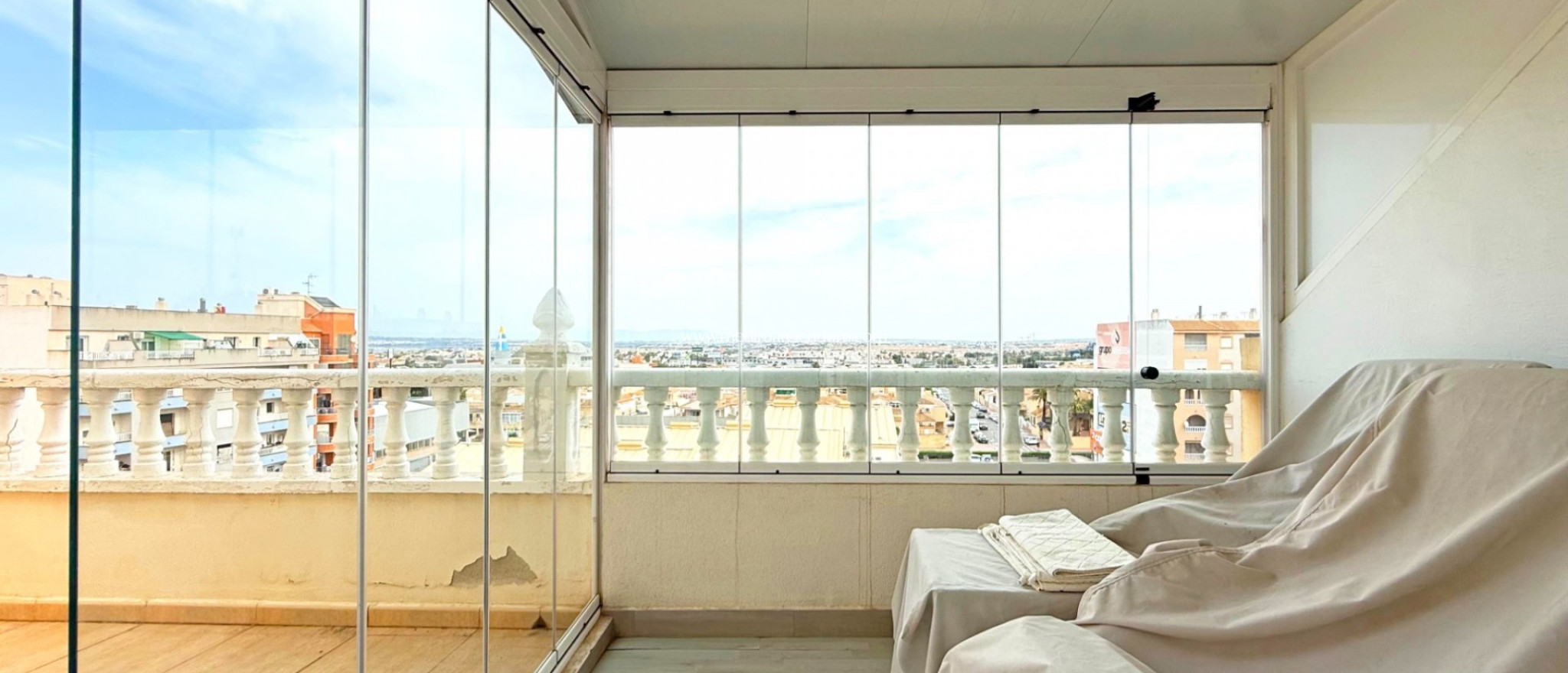 Resale - Apartment - Torrevieja