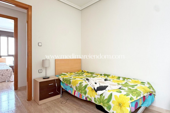 Resale - Apartment - Torrevieja