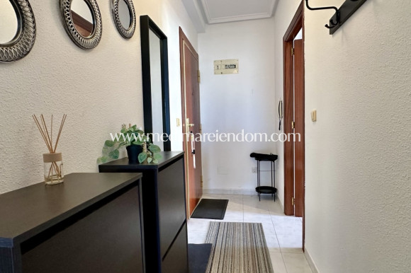Resale - Apartment - Torrevieja