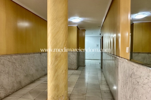 Resale - Apartment - Torrevieja