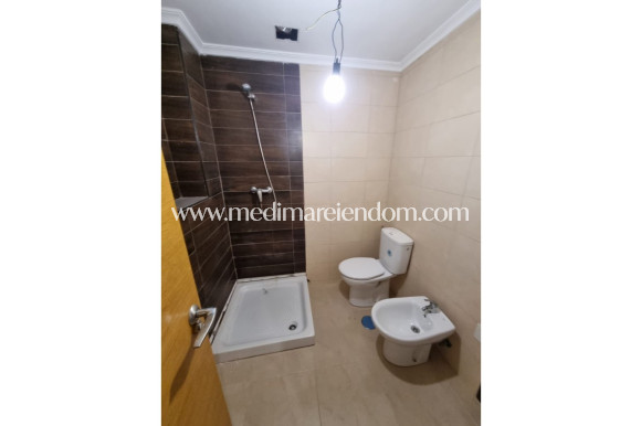 Resale - Apartment - Torrevieja