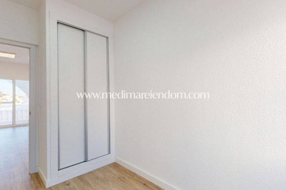 Resale - Bungalow - Orihuela Costa - Las Filipinas