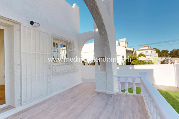 Resale - Bungalow - Orihuela Costa - Las Filipinas