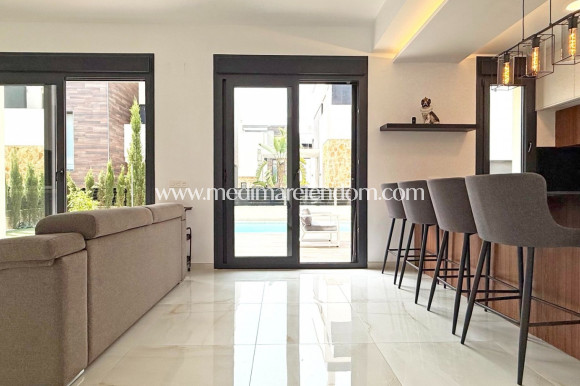 Resale - Detached Villa - Orihuela Costa - Lomas de Cabo Roig