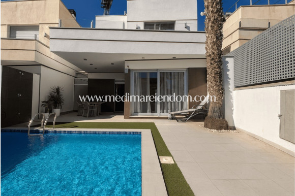 Resale - Detached Villa - Orihuela Costa - Orihuela costa