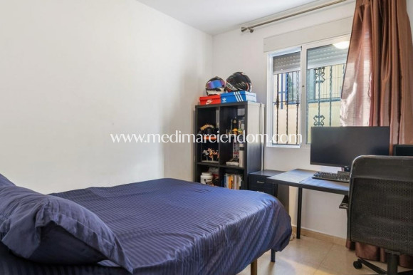 Resale - Detached Villa - Orihuela Costa - Villamartín