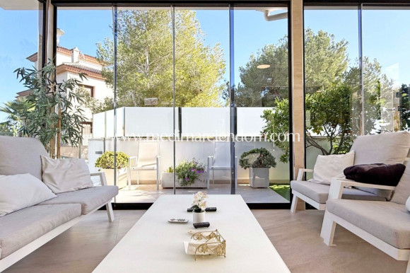 Resale - Detached Villa - Orihuela Costa - Villamartín