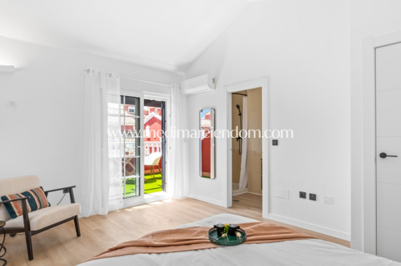 Resale - Detached Villa - Orihuela Costa - Villamartín