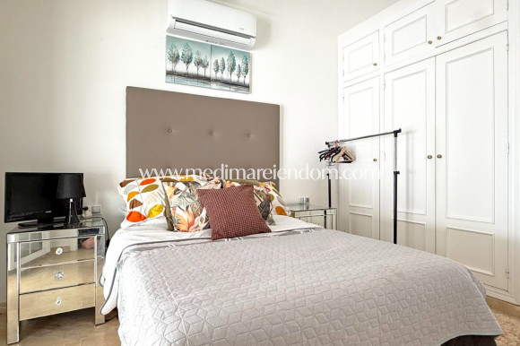 Resale - Detached Villa - Orihuela Costa - Villamartín