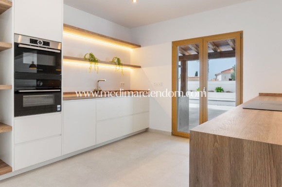 Resale - Detached Villa - Torrevieja - Torreta Florida