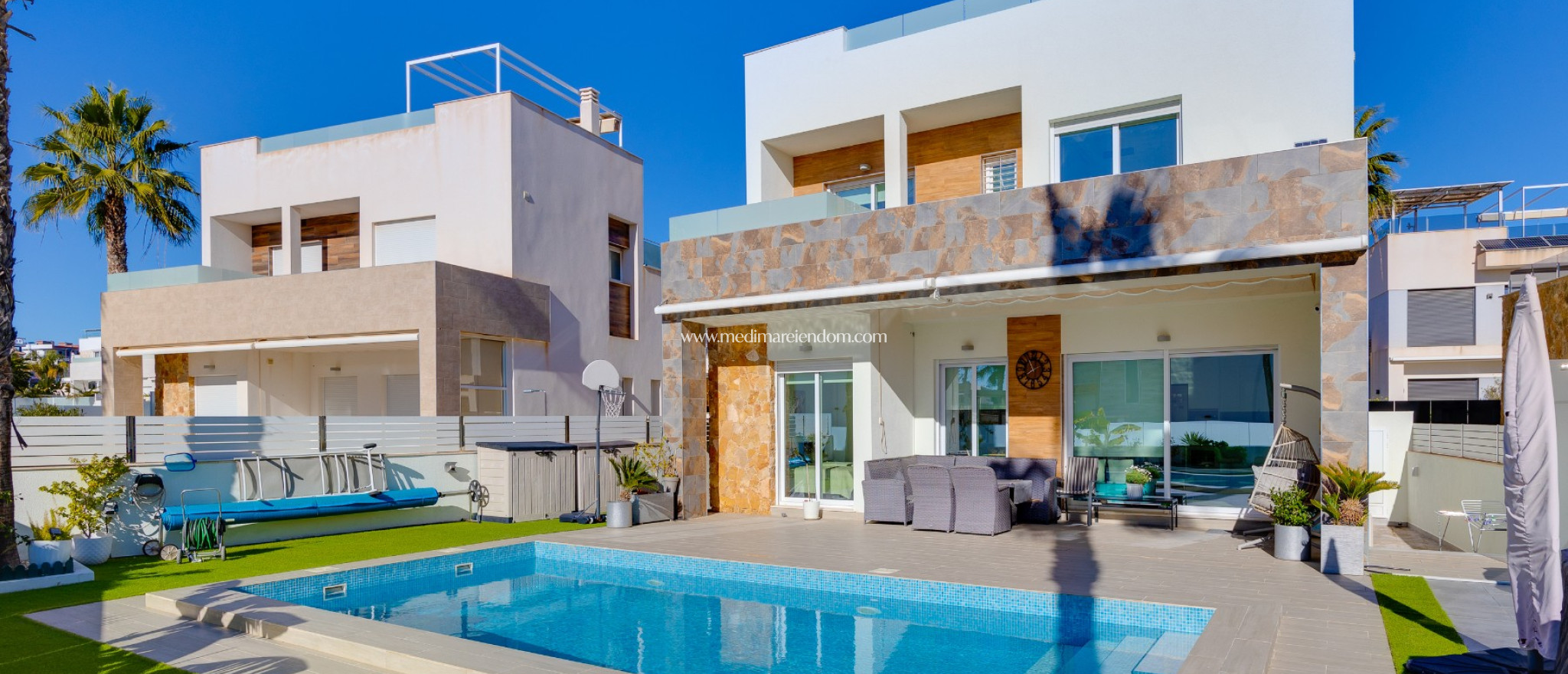 Resale - Detached Villa - Torrevieja