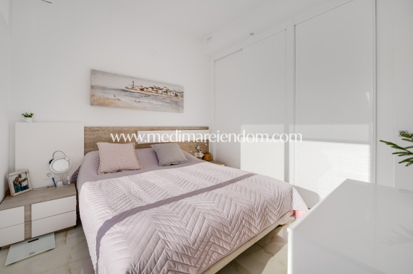 Resale - Detached Villa - Torrevieja