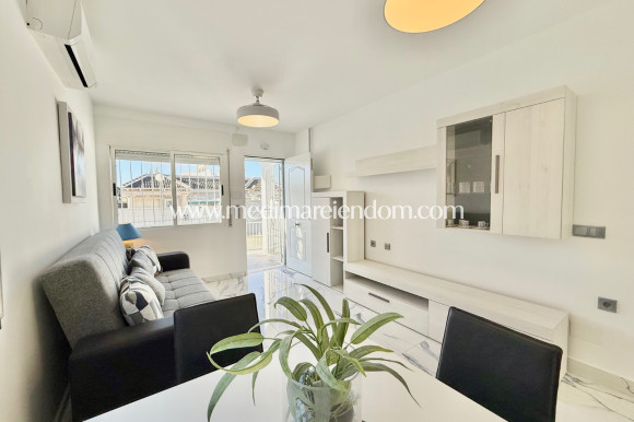 Resale - Semi-detached - Torrevieja - El Chaparral