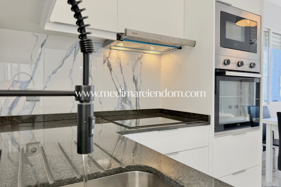 Resale - Semi-detached - Torrevieja - El Chaparral