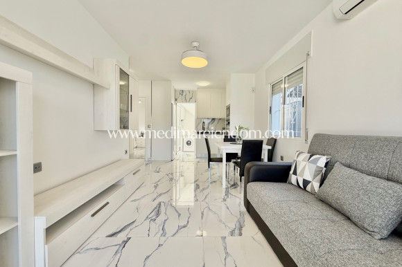 Resale - Semi-detached - Torrevieja - El Chaparral