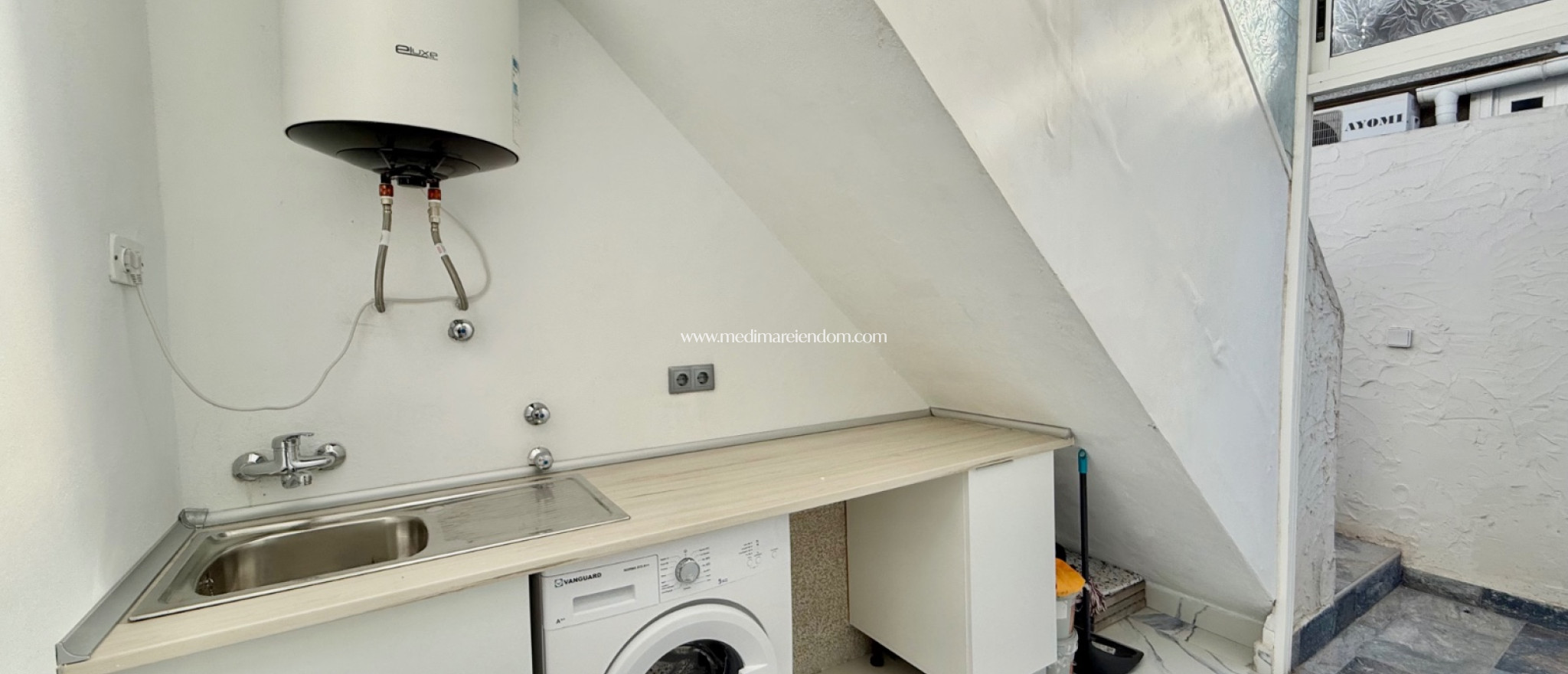 Resale - Semi-detached - Torrevieja - El Chaparral