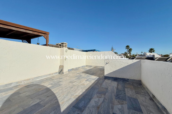 Resale - Semi-detached - Torrevieja - El Chaparral