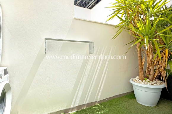 Resale - Semi Detached Villa - Orihuela Costa - Villamartín