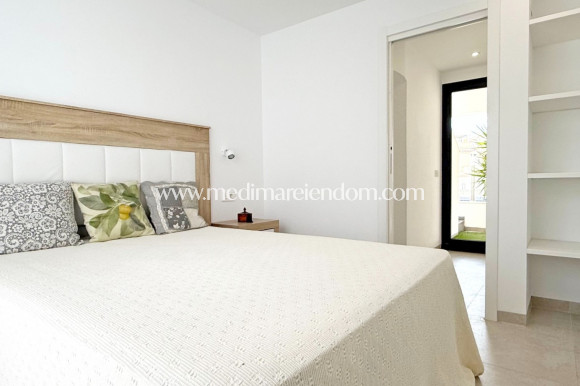 Resale - Semi Detached Villa - Orihuela Costa - Villamartín