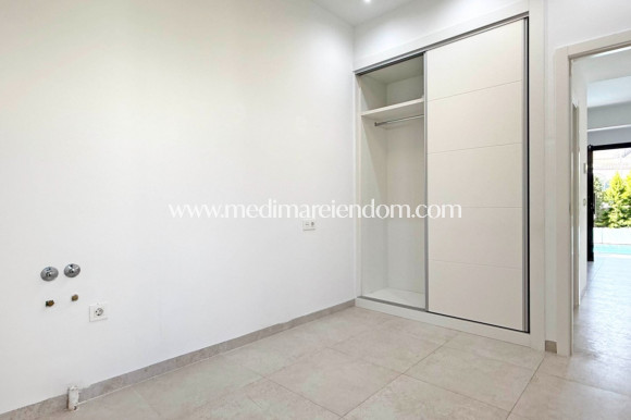 Resale - Semi Detached Villa - Orihuela Costa - Villamartín