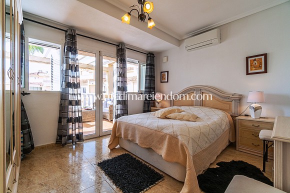 Resale - Town House - Orihuela Costa - Punta Prima